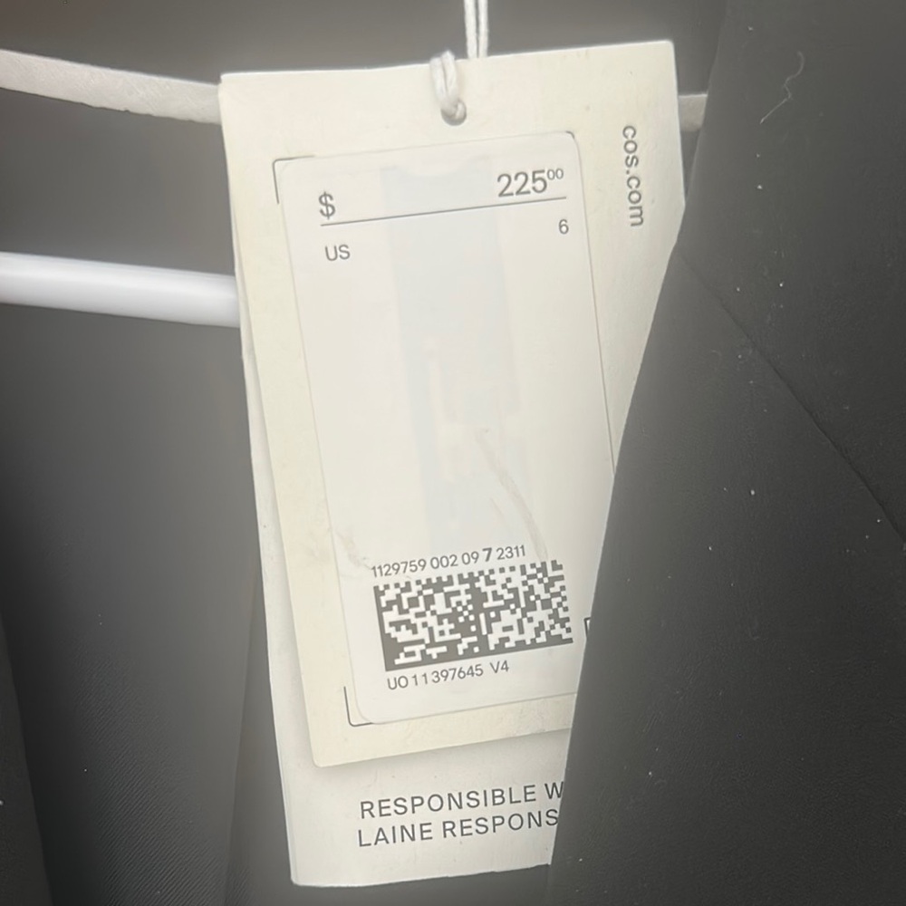 Black Single Breasted Wool Blazer - Picture 3 of 4